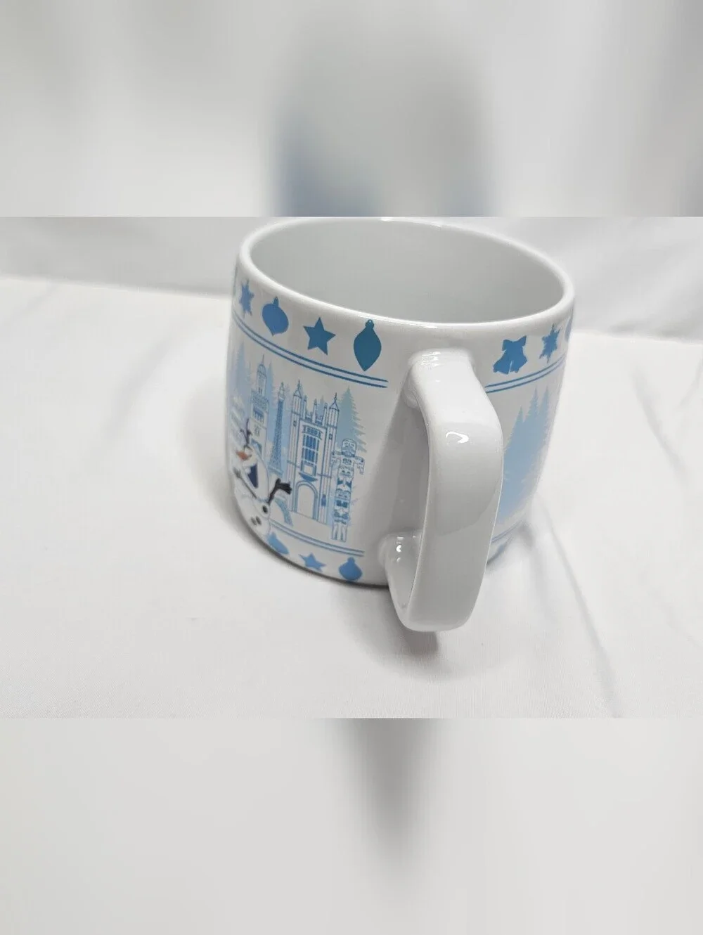 Disney World 50th Anniversary EPCOT Festival of the Holidays 2021 Mug Olaf Sven